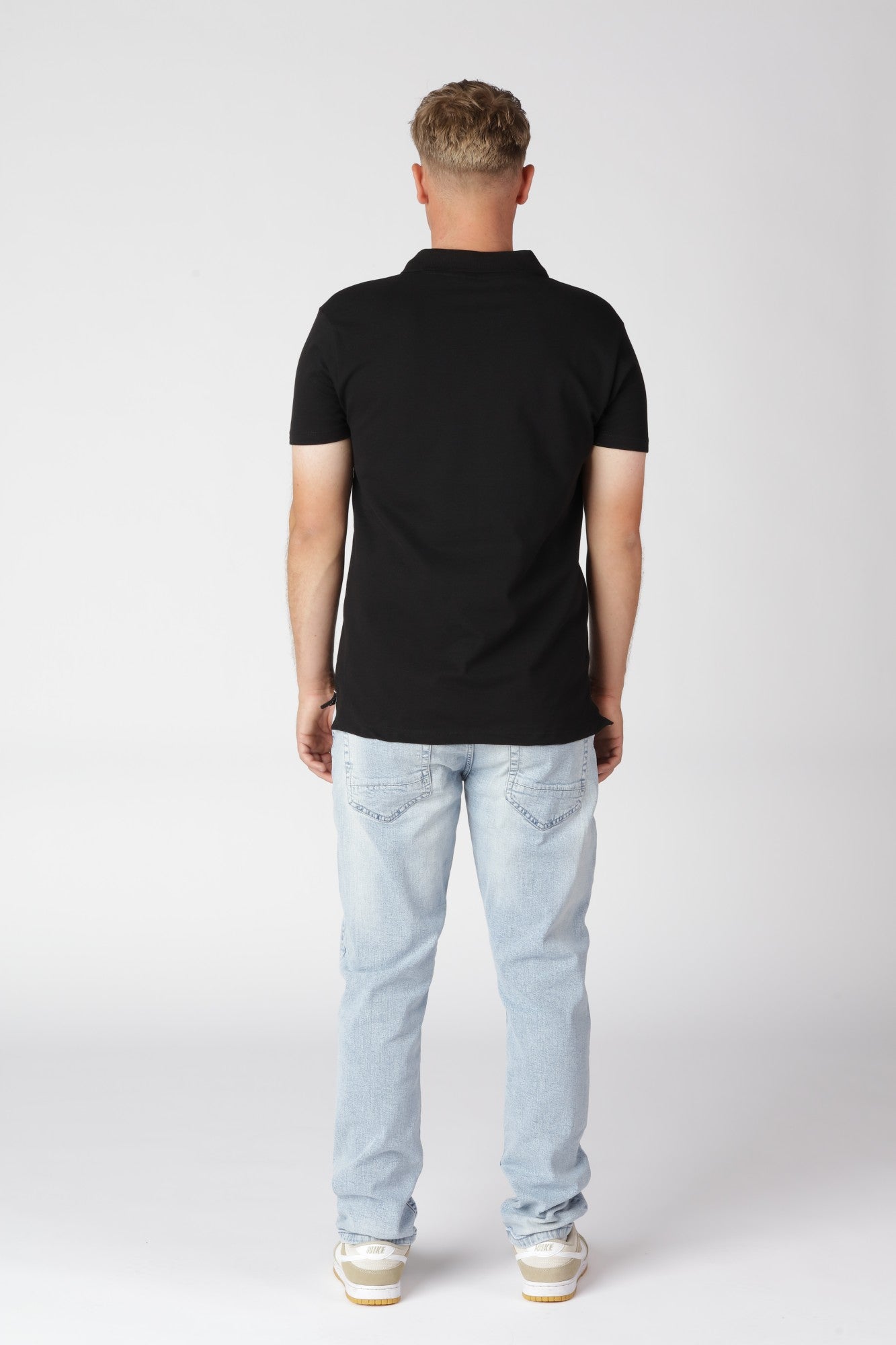 Jeans Tony, Eisblau